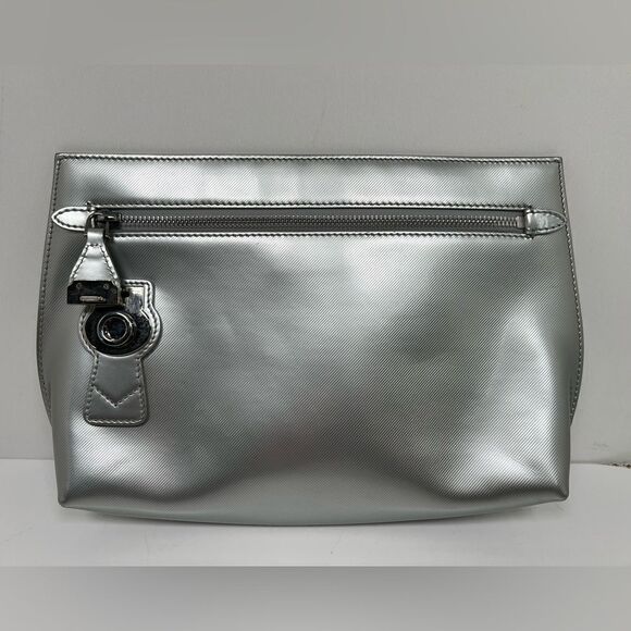 Burberry Silver Patent Leather Lock Trench Clutch - Picture 2 of 8
